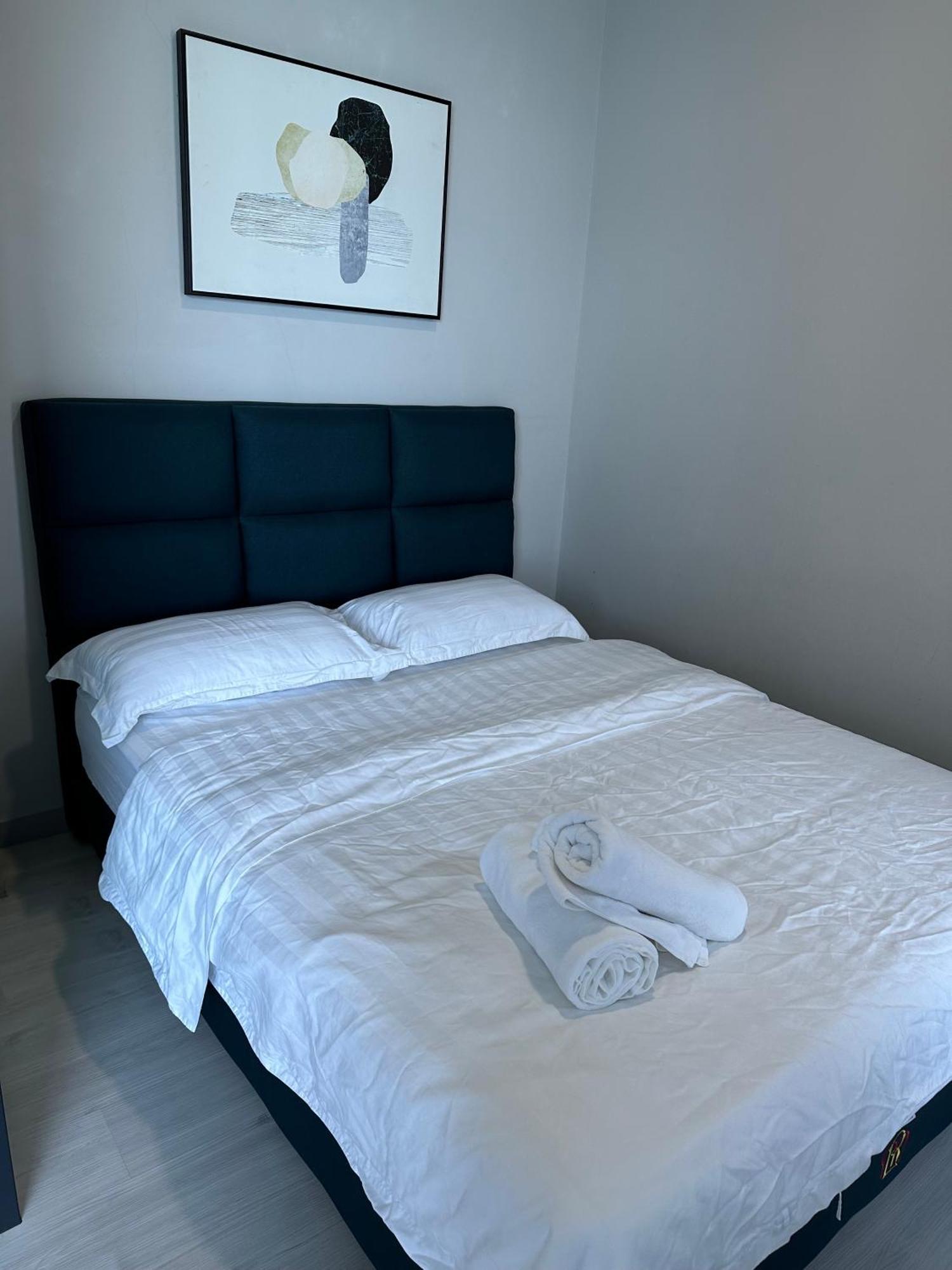 Oceanview 2 Bdrm Unit Jq Tower Pangsapuri Kota Kinabalu